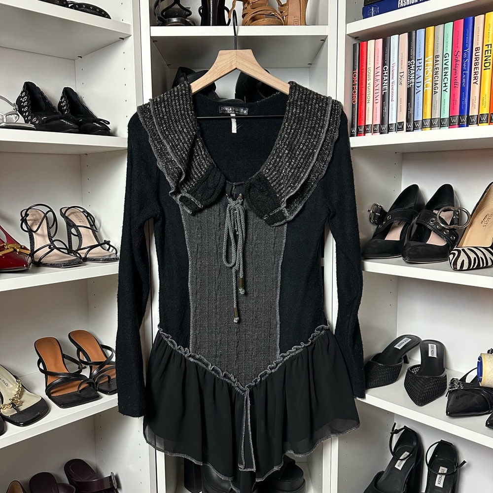 Vintage Black and Gray Long Sleeve Dress